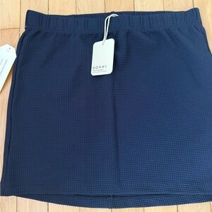 DONNI Box Weave stretch Skirt Navy Size Small S NWT